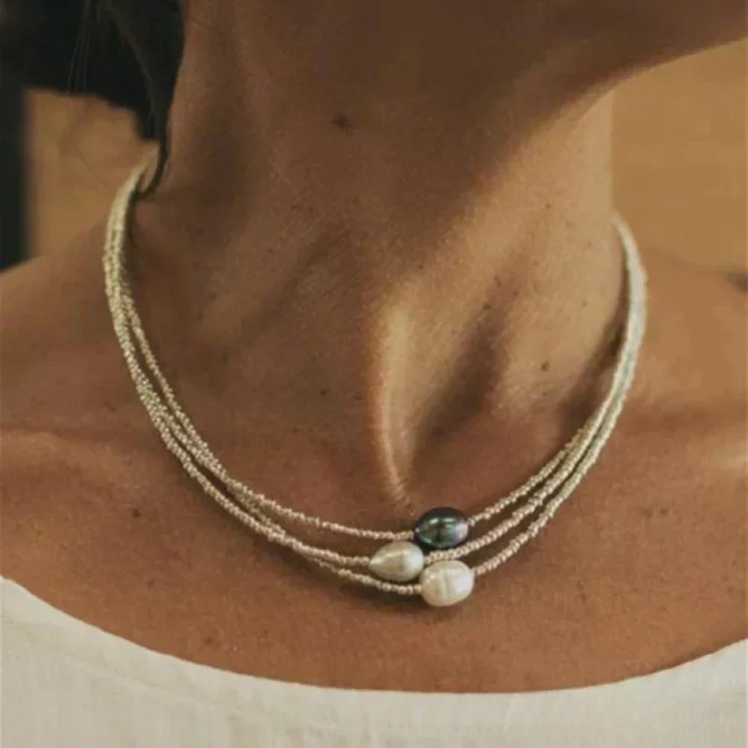 Juliette™ | Raffinement clair encolure
