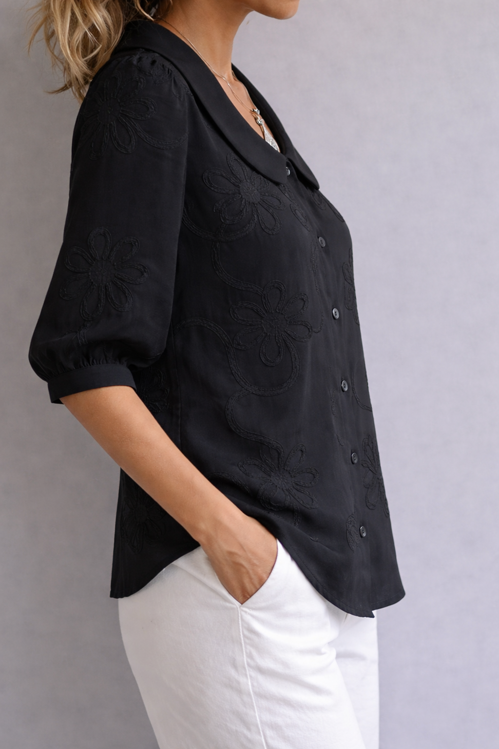Julie | Blouse Florale Élégante