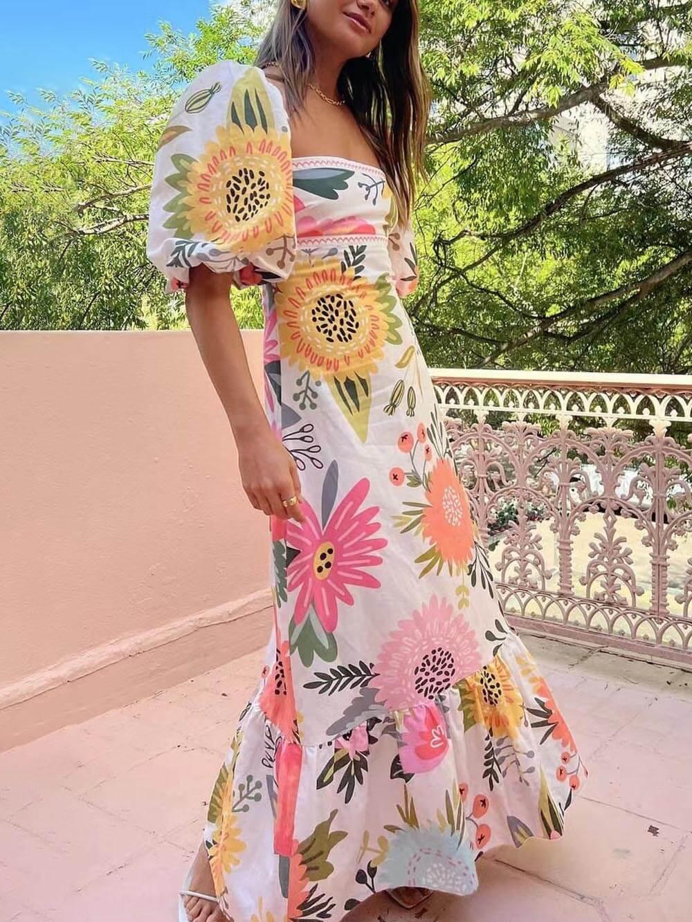Capucine | Robe Maxi Florale à Encolure Carrée