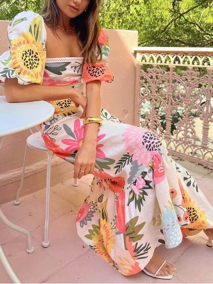 Capucine | Robe Maxi Florale à Encolure Carrée