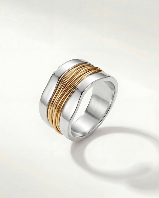 Joséphine™ | Bague Donne Style Aux Mains