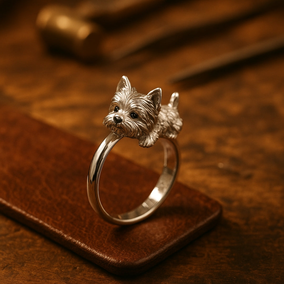 Ysolde™ | Bague Chien Sculpté