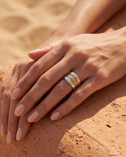 Joséphine™ | Bague Donne Style Aux Mains