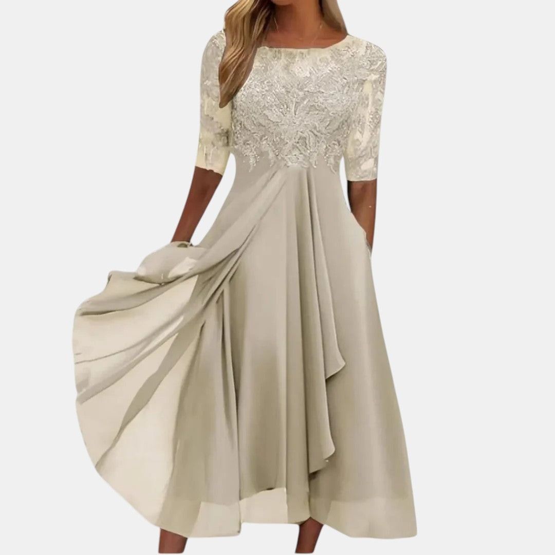 Clara | Robe Élégante en Dentelle