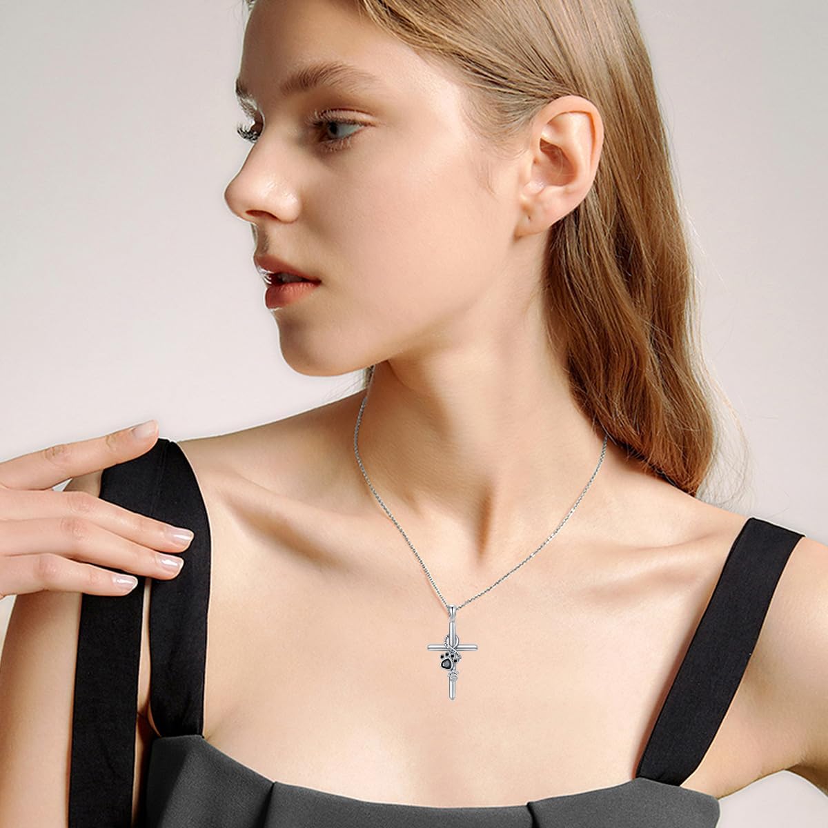 Sidonie™ | Collier Patte Croix