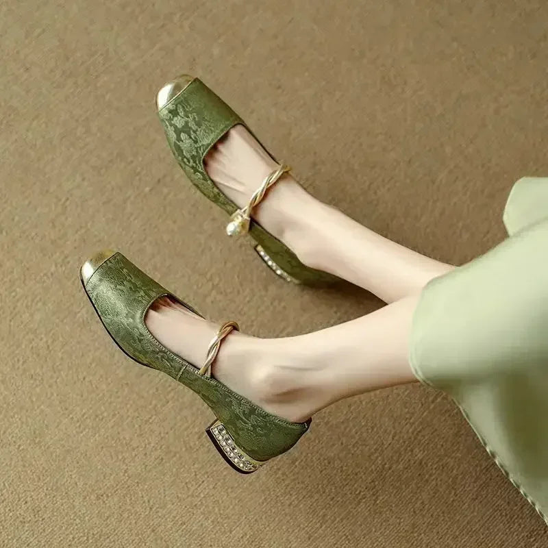 Nora | Talons Élégants à Détail Perlé