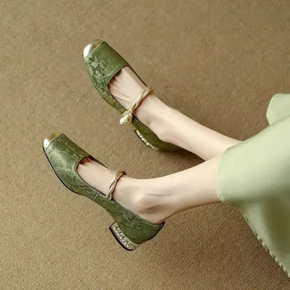 Nora | Talons Élégants à Détail Perlé