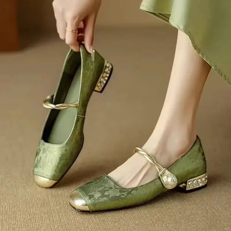 Nora | Talons Élégants à Détail Perlé