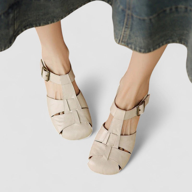 Isabeau™ | Babies Découpes Rétro