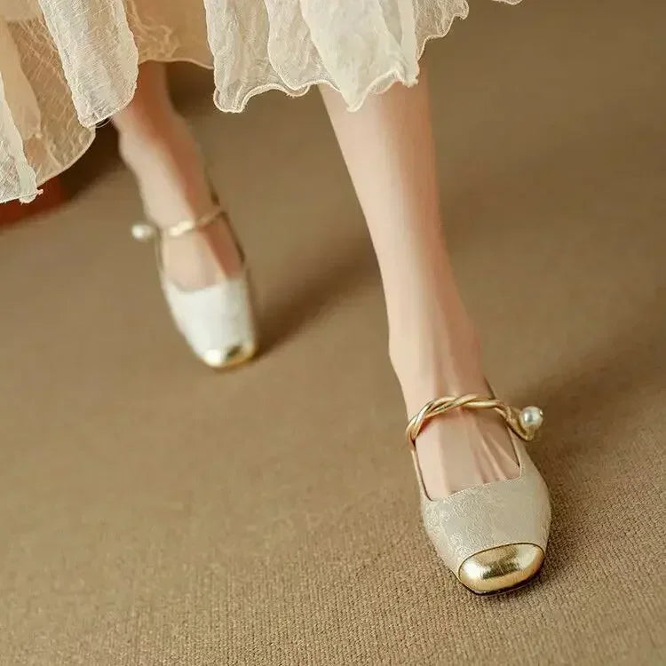 Nora | Talons Élégants à Détail Perlé