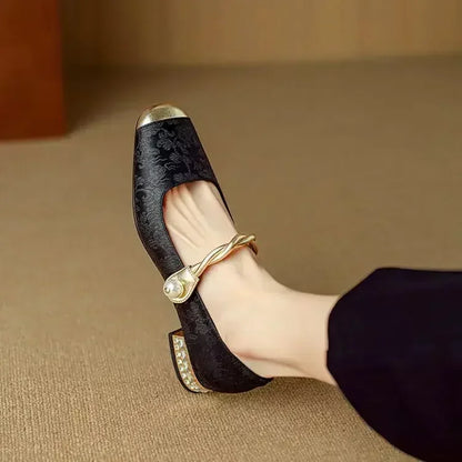 Nora | Talons Élégants à Détail Perlé