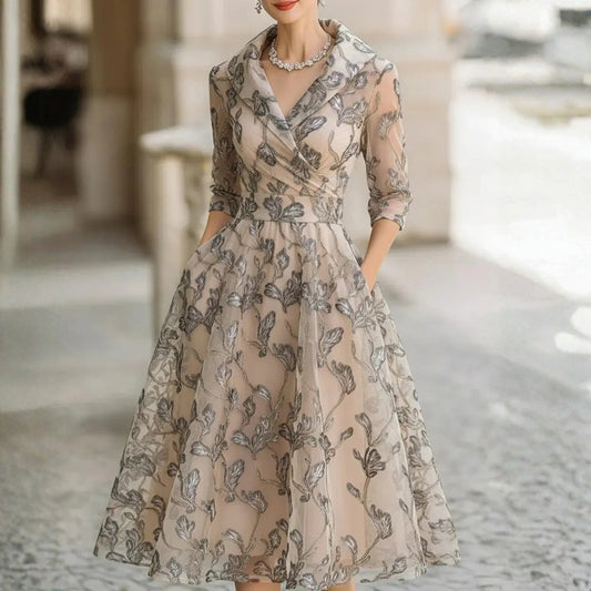 Éléna™ | Robe Midi Col Tailleur