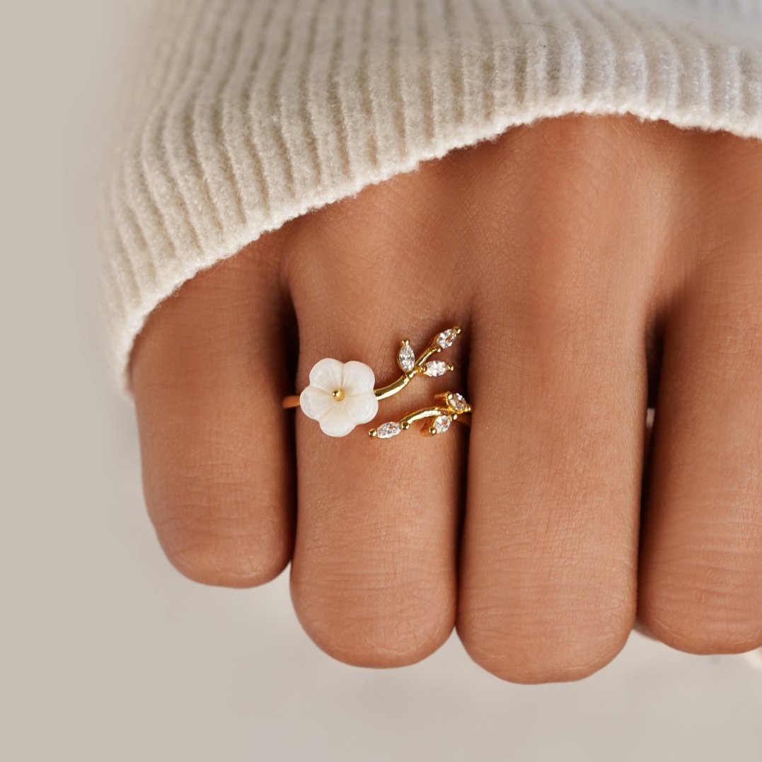Élora™ | Bague Fleur Dorée