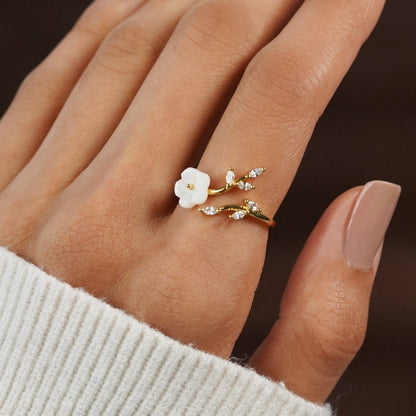 Élora™ | Bague Fleur Dorée
